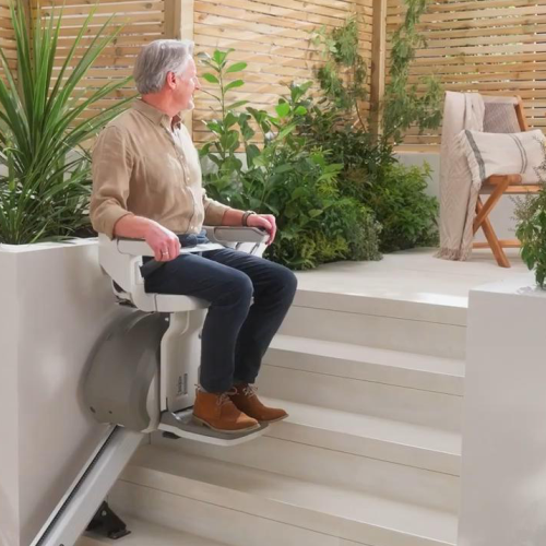 AccessBDD HomeGlide Outdoor stair lift of San Francisco